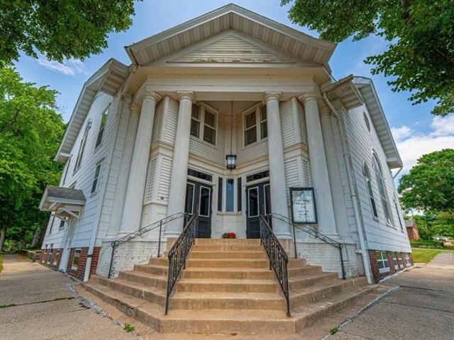 House for sale in Logan, Illinois
