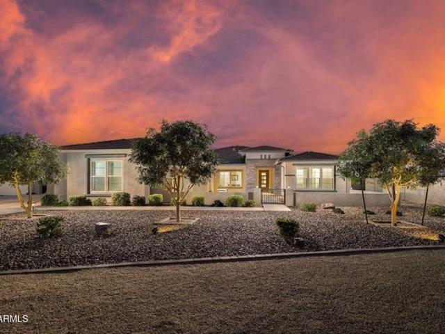 House for sale in Arizona