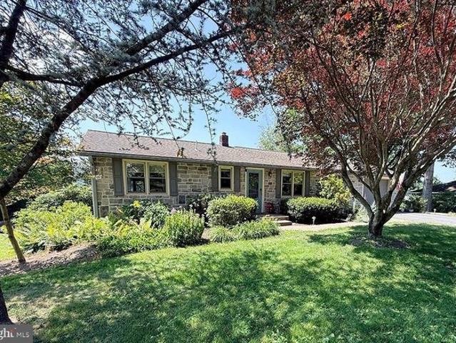 House for sale in New Bloomfield, Pennsylvania