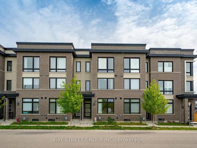 Townhouse for sale in Woburn, Ontario