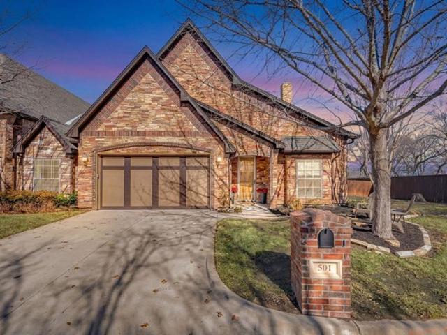 Condo for sale in Grapevine, Texas