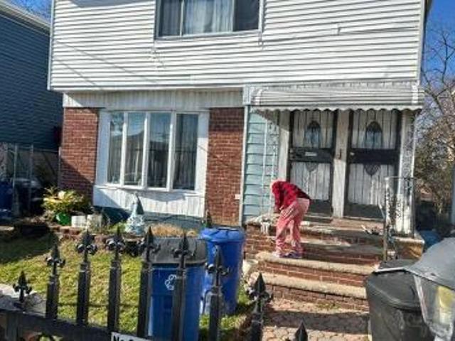 House for sale in Laurelton, New York