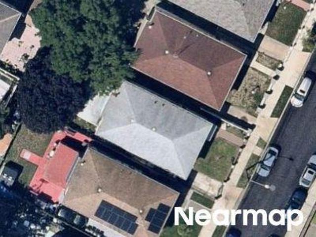 House for sale in Queens, Arverne
