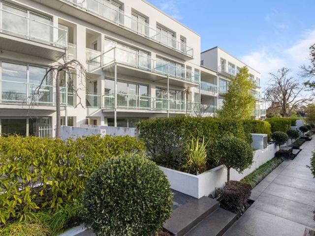 Apartment for rent in Heathcote, Canterbury