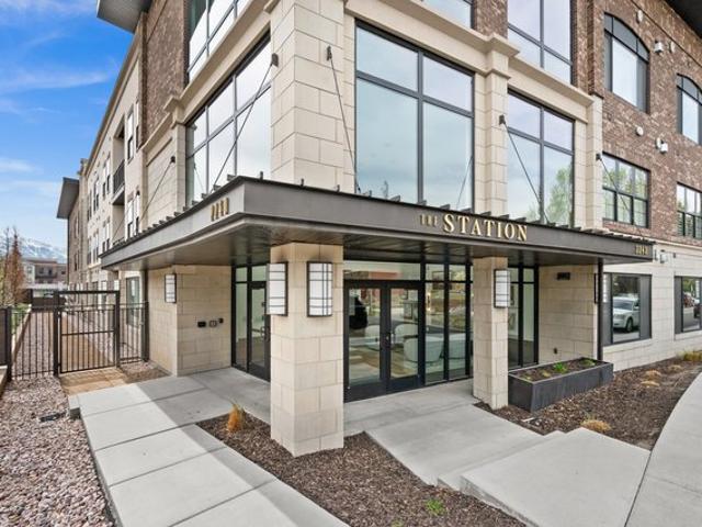 Condo for sale in Holladay, Utah