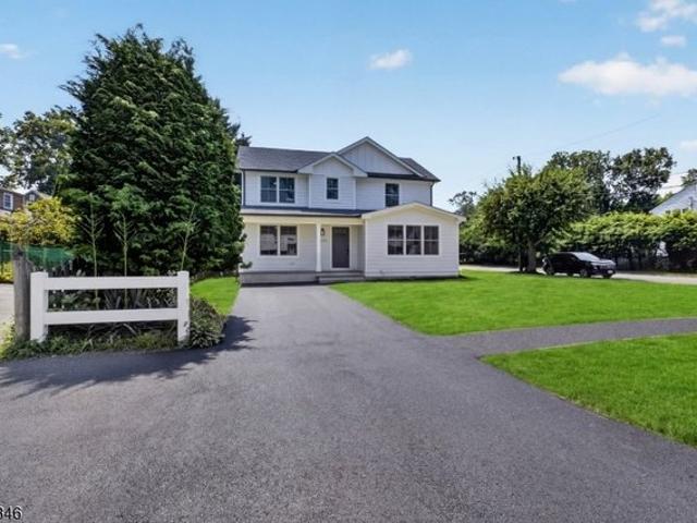 House for sale in Scotch Plains, New Jersey