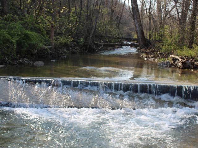 House for sale in Stone, Missouri