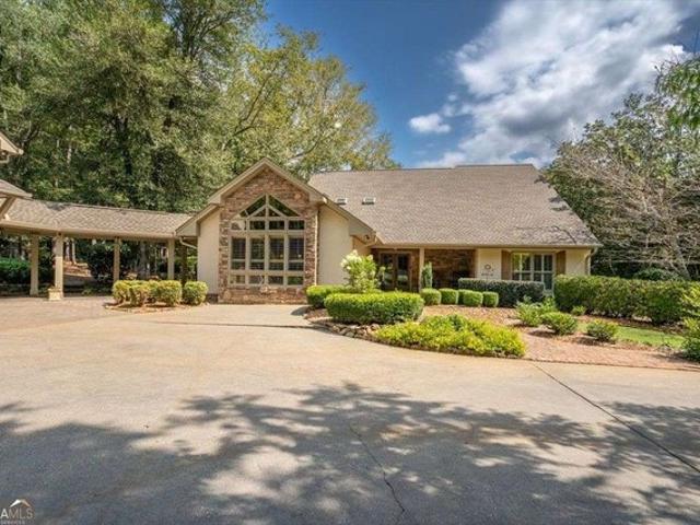 House for sale in Oconee, Georgia