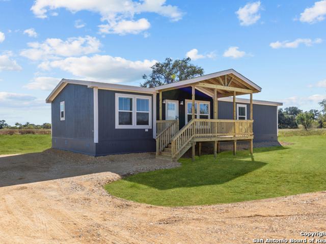House for sale in Somerset, Texas