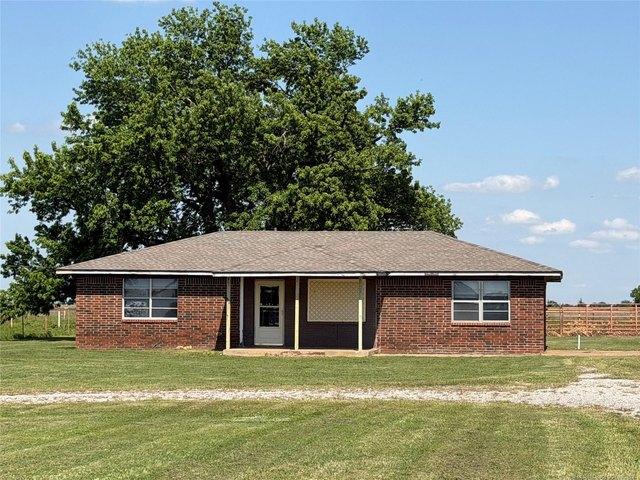 Farm for sale in Elmore City, Oklahoma