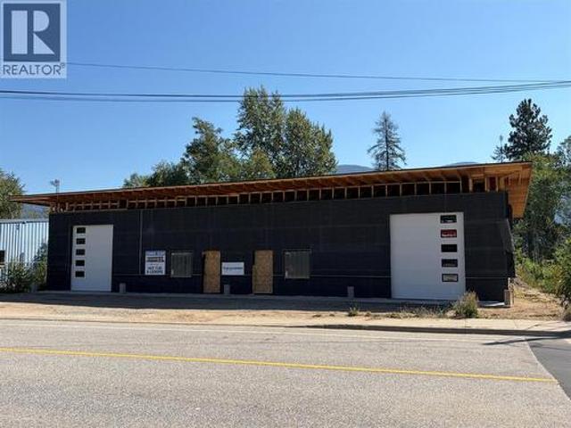Commercial for rent in Castlegar, British Columbia