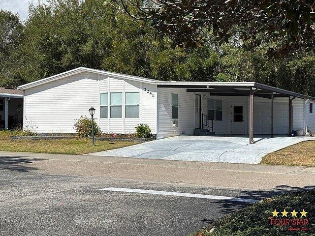 House for sale in Orange City, Florida