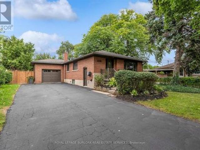 House for sale in Burlington, Ontario