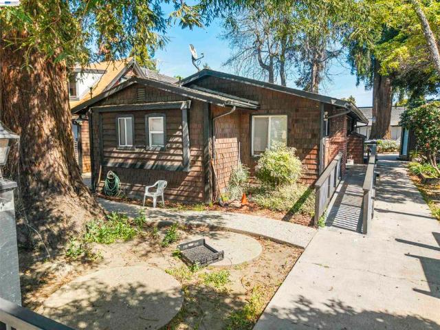 Commercial for sale in Hayward, California