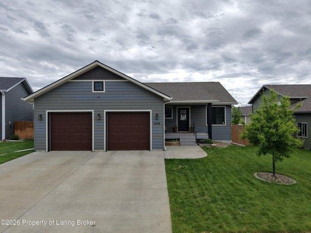 House for sale in Dickinson, North Dakota
