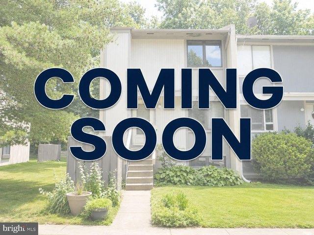 Townhouse for sale in Virginia