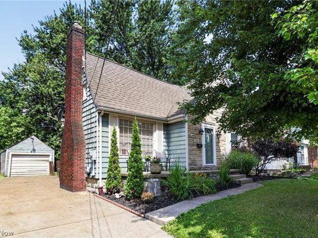 House for sale in Youngstown, Ohio