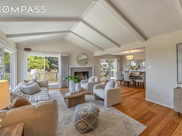 House for sale in Belmont
