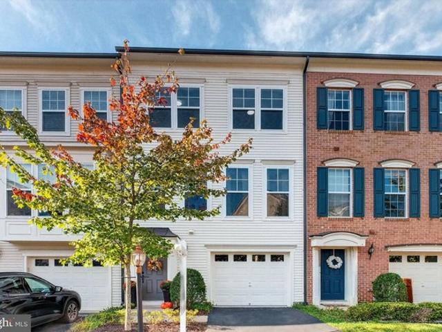Townhouse for sale in Clarksburg, Maryland