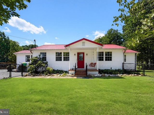 House for sale in California, Maryland