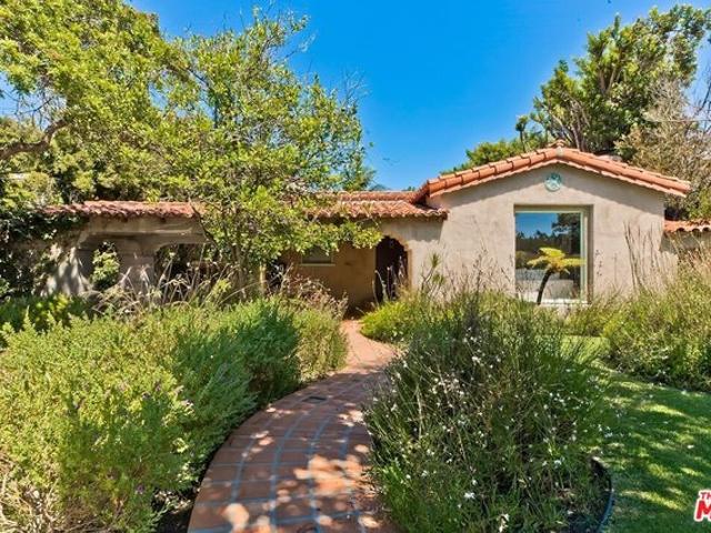 House for sale in Santa Monica, California