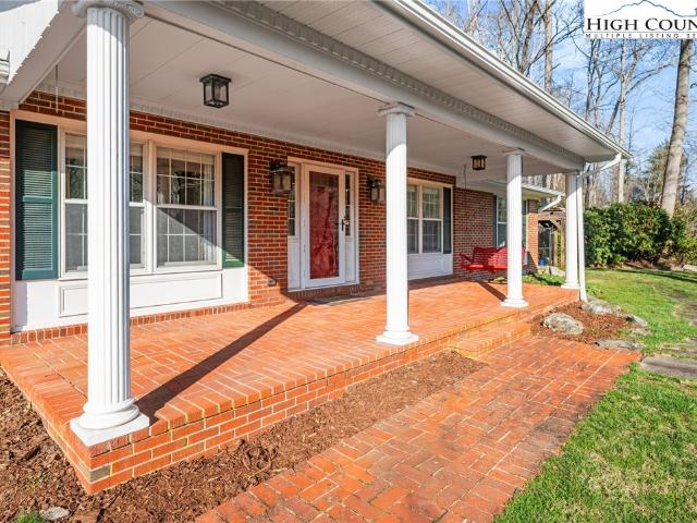 House for sale in Watauga, North Carolina