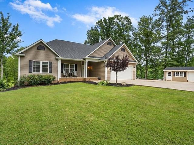 House for sale in Due West, South Carolina