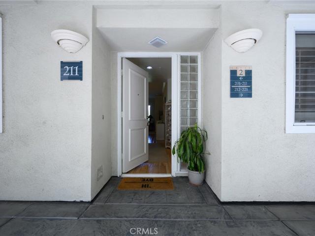 Condo for sale in Irvine Business Complex, Irvine