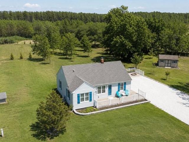 House for sale in Wingate, Dorchester County