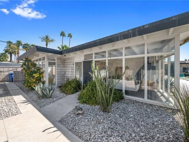 Condo for sale in Palm Springs, California