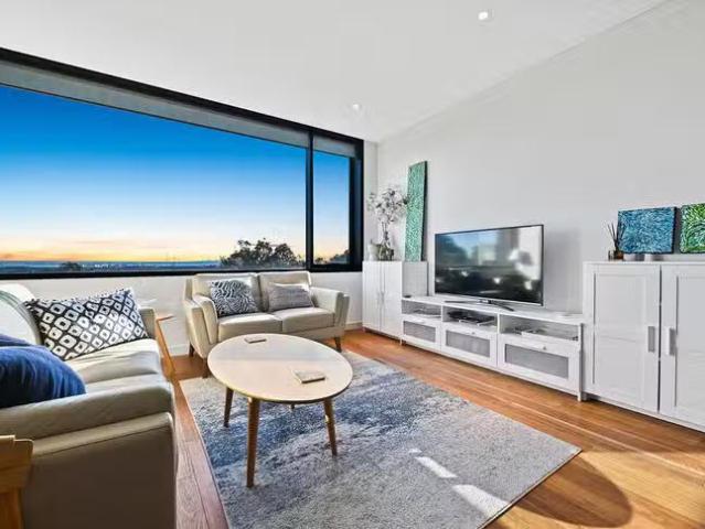 Apartment for rent in Little Bay