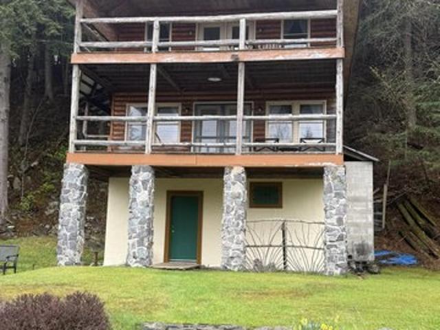 House for sale in Essex, New York