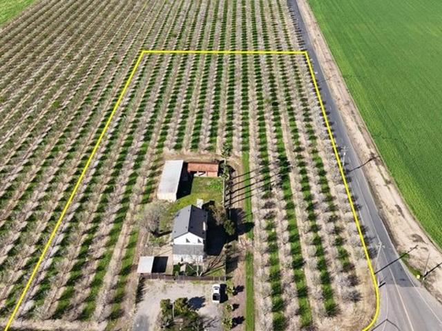 House for sale in Escalon, California