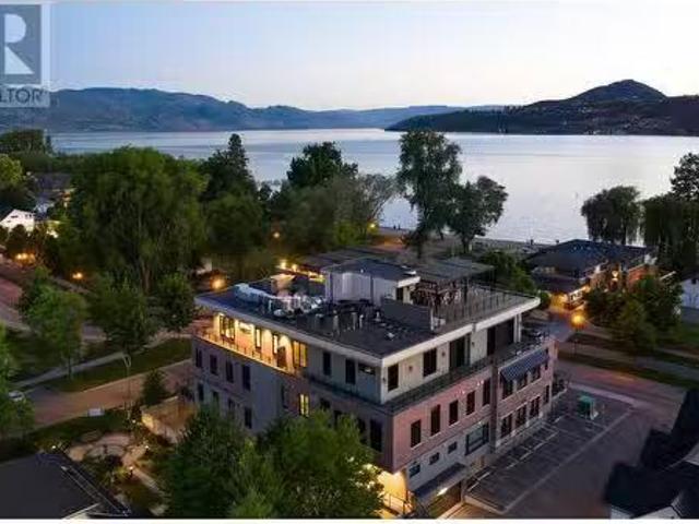 Condo for sale in Winfield, British Columbia