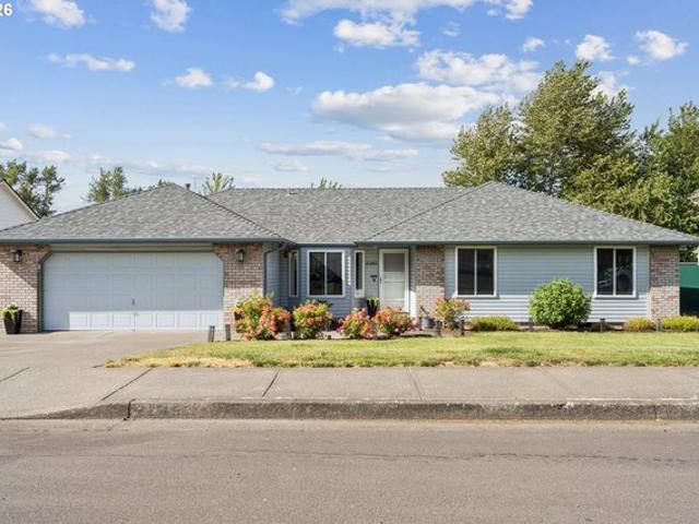House for sale in Oregonia