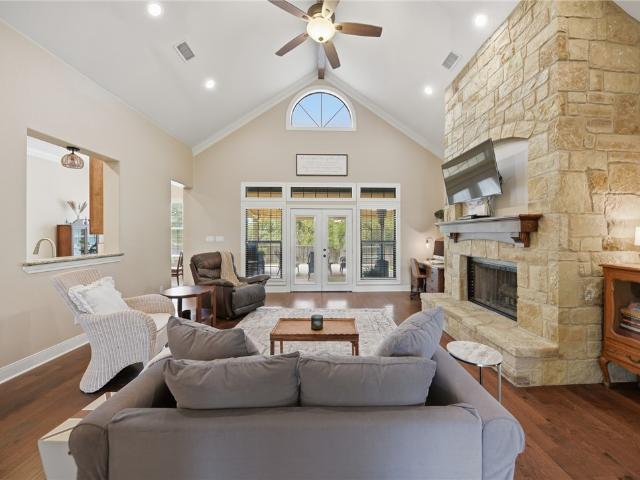 House for sale in Brenham, Washington County