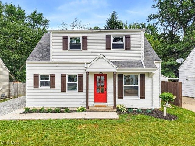 House for sale in Summit, Ohio