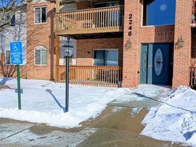 Condo for sale in Ypsilanti, Michigan