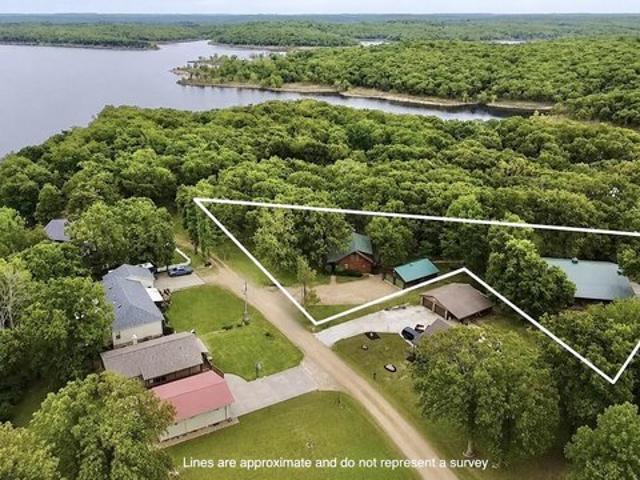 House for sale in Hickory, Missouri