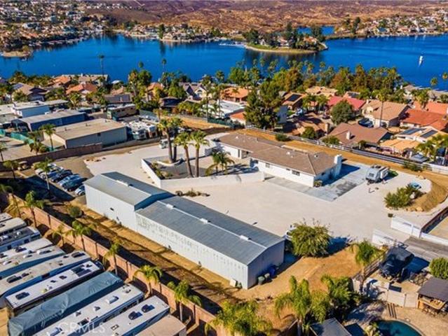 House for sale in Canyon Lake, California