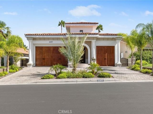 House for sale in Canyon Lake, California