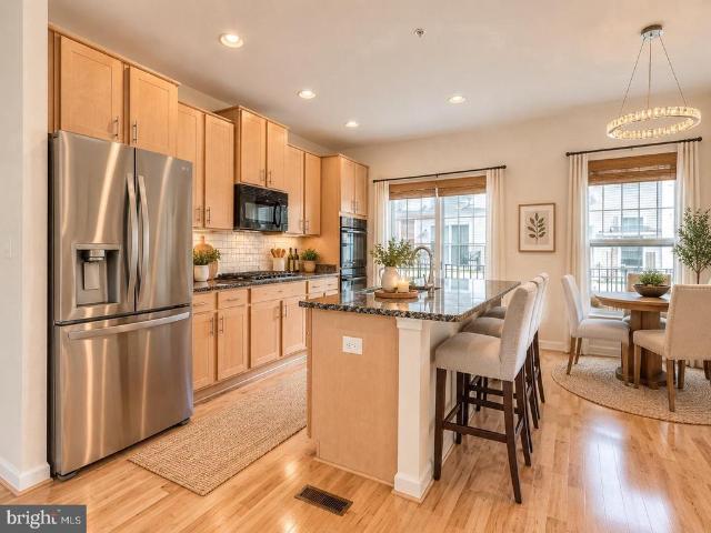 Condo for sale in Gallery Park, Clarksburg