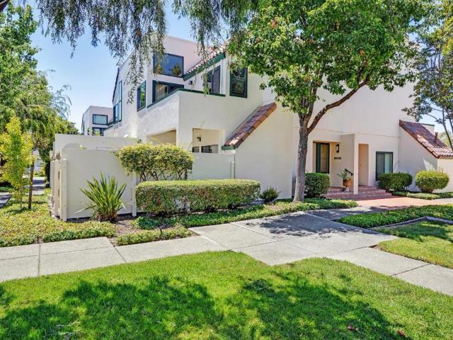 Condo for sale in San Mateo, California