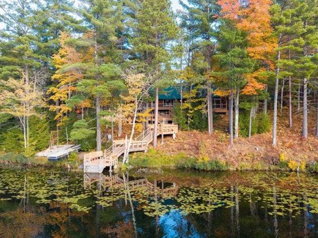 House for sale in Marquette, Marquette County