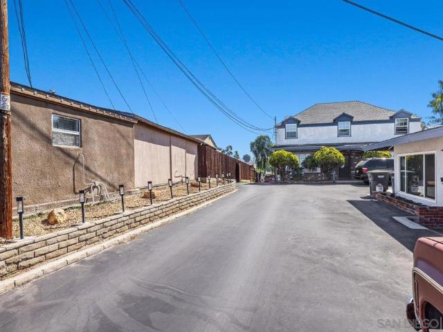 House for sale in Lincoln Acres, California
