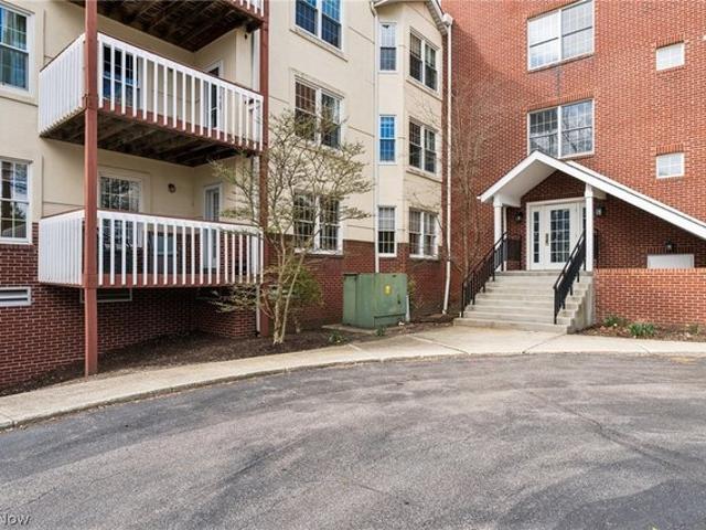 Condo for sale in Rocky River, Ohio