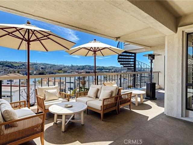 Condo for sale in Mission Viejo, California