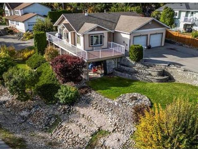 House for sale in Blind Bay, Area C (Blind Bay/Sorrento)