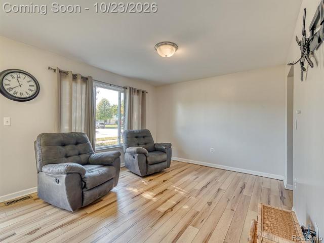House for sale in Southpointe Square, Woodhaven