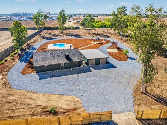 House for sale in Madera, Madera County